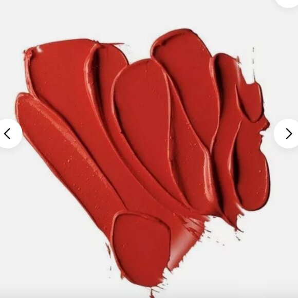 M.A.C Amplified Crème Lipstick - Dubonnet - Picture 2 of 3